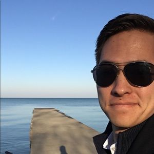 Meet your Posher, Sean